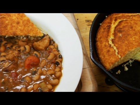 How to Make Black-Eyed Peas & Cornbread